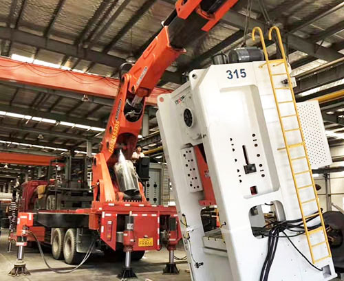 天门提升工作效率，选择优质折臂吊租赁服务