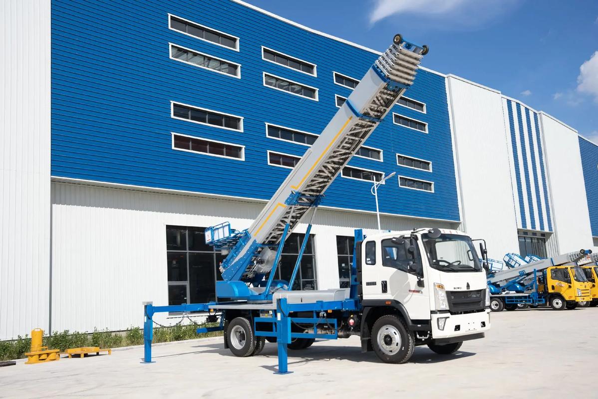 天门小型云梯车上料车租赁多少钱