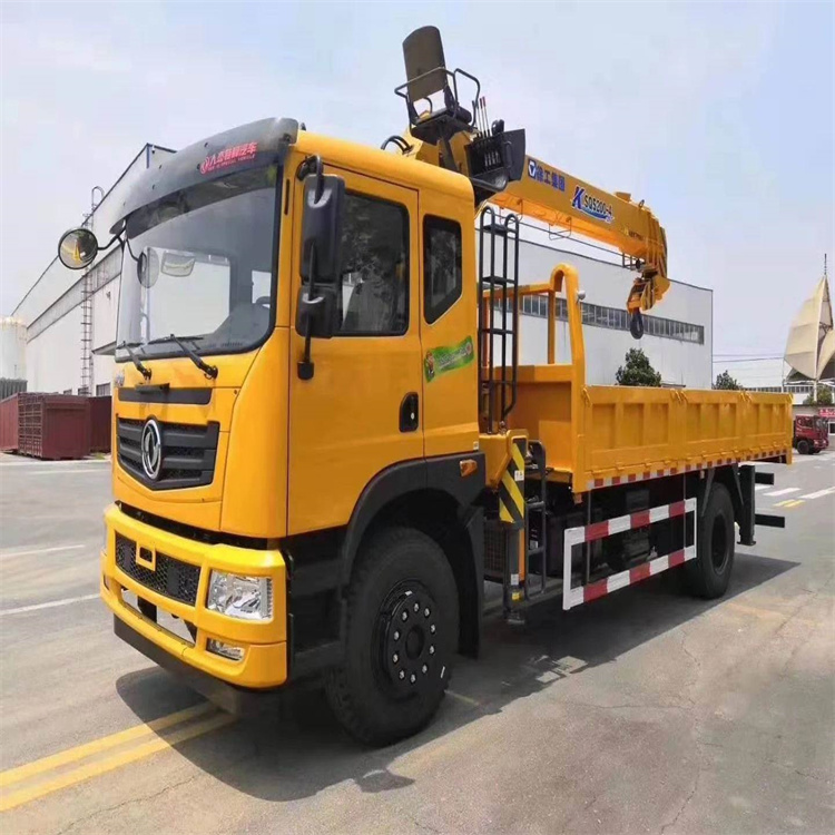 天门附近找一辆随车吊出租