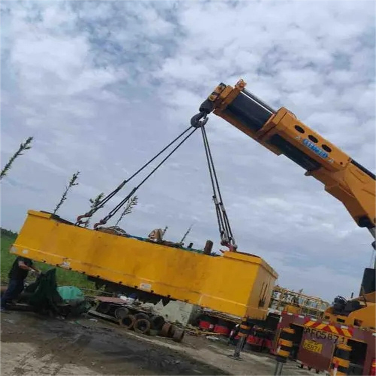 天门专业吊车出租哪家好